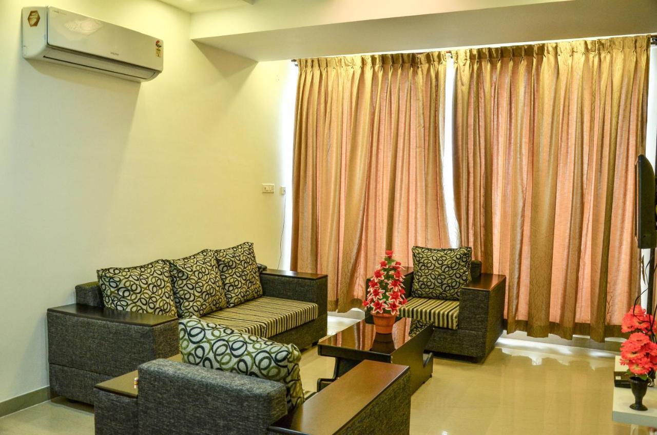 Hotel Ambai Grand Ambāsamudram Екстериор снимка