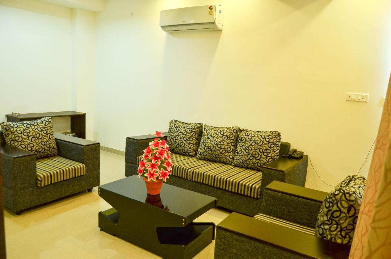 Hotel Ambai Grand Ambāsamudram Екстериор снимка