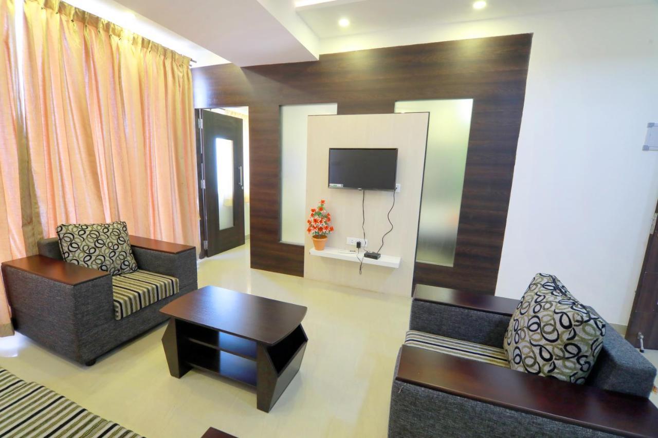 Hotel Ambai Grand Ambāsamudram Екстериор снимка