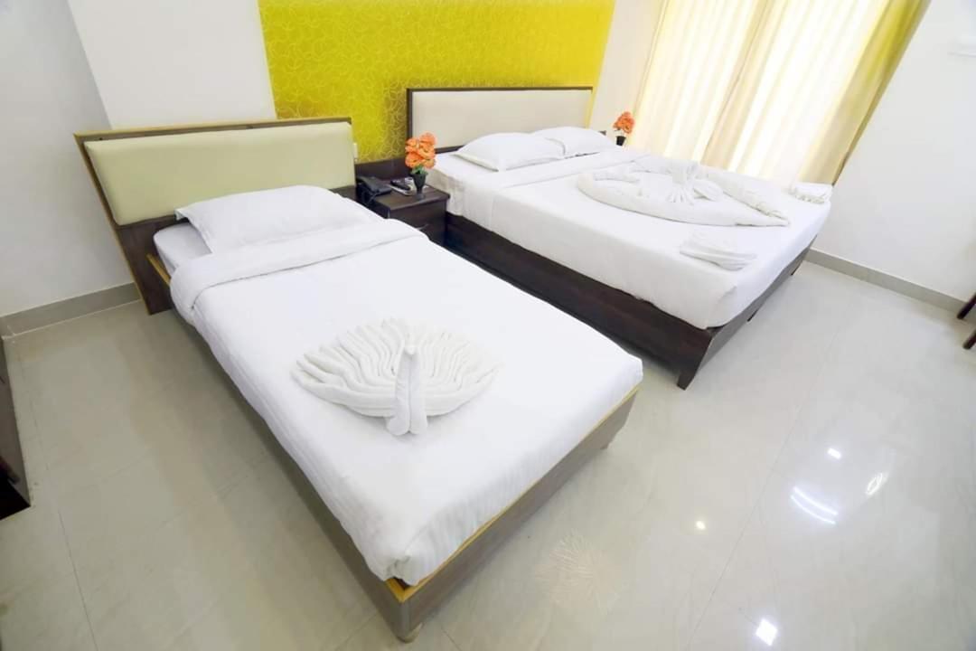 Hotel Ambai Grand Ambāsamudram Екстериор снимка
